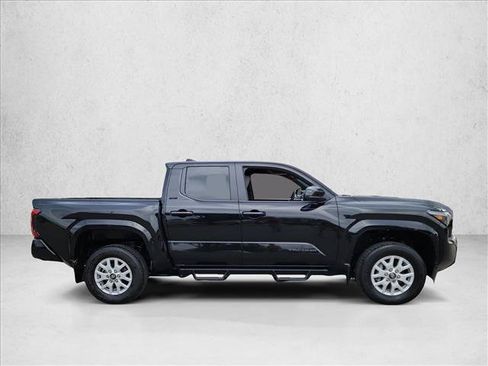 Used 2024 Toyota Tacoma SR5 RWD image 4