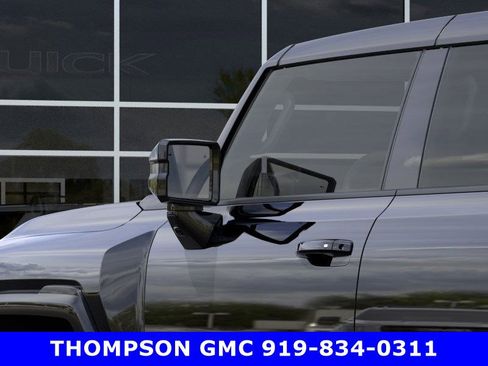 New 2026 GMC Hummer EV 4x4 Crew Cab image 12