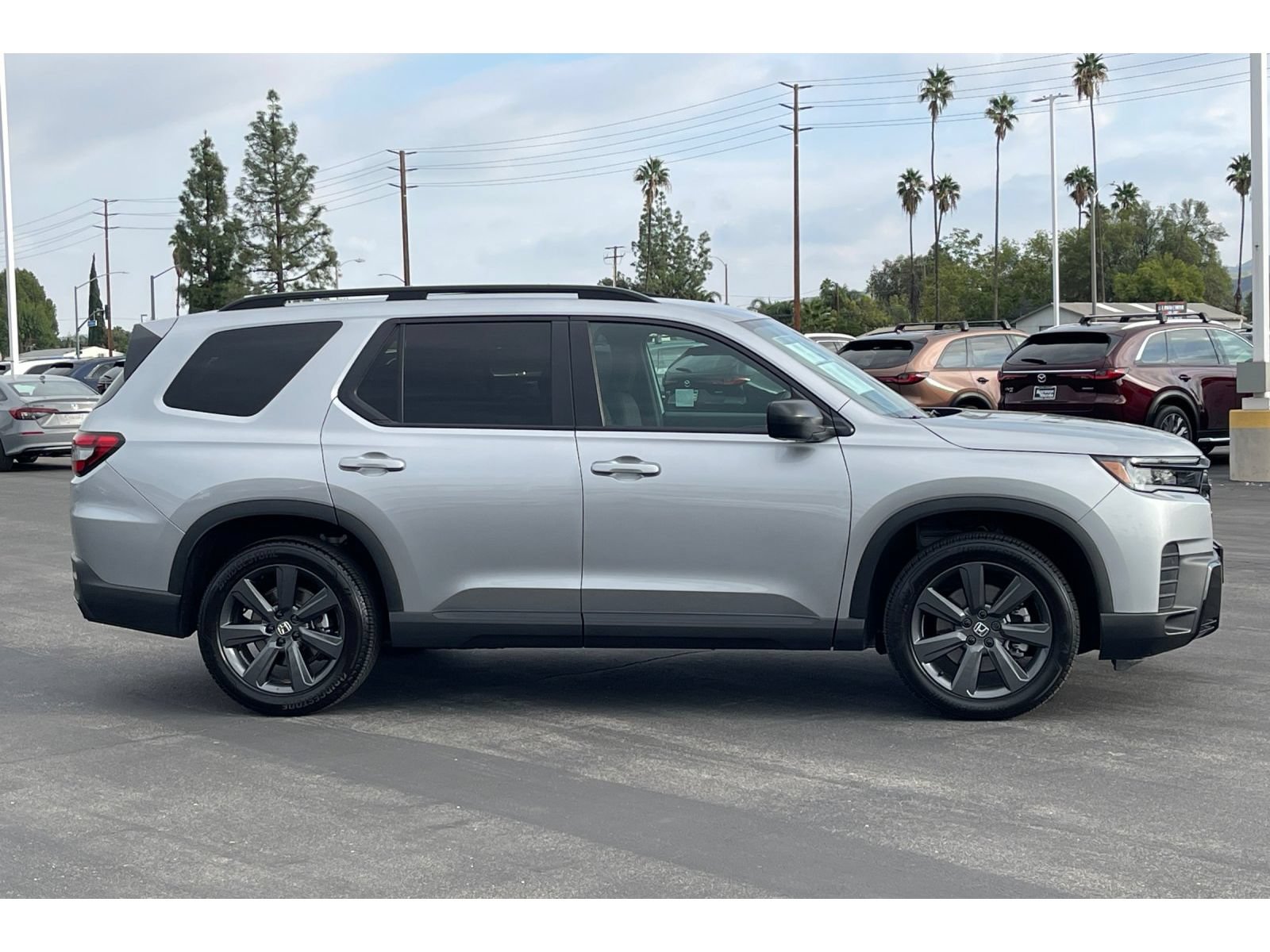 Certified 2026 Honda Pilot Sport image 7