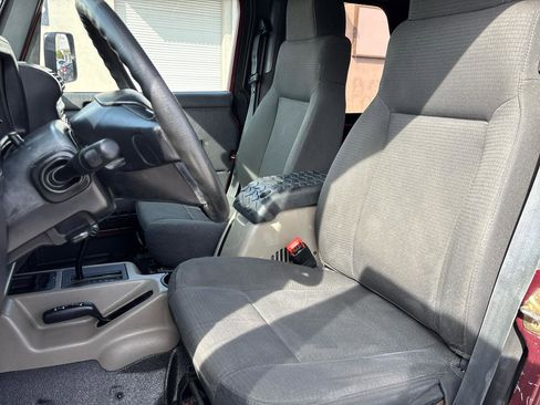 Used 2004 Jeep Wrangler Sport image 12