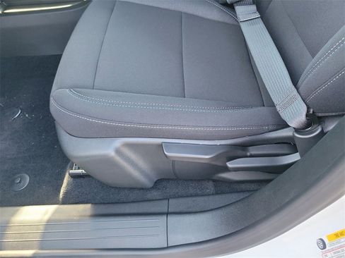 New 2026 Chevrolet Equinox EV LT image 14