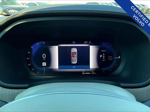 Certified 2024 Volvo S90 T8 Ultimate w/ Lounge Package image 28