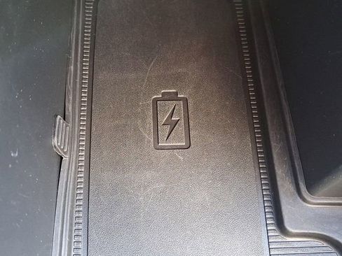 Certified 2022 Ford Edge ST-Line image 24