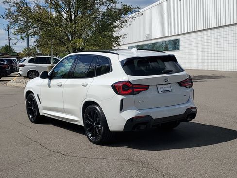 Certified 2024 BMW X3 xDrive30i w/ Premium Package AWD/4WD image 2