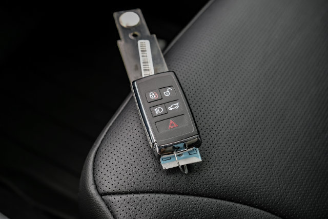 New 2026 Land Rover Discovery Limited Edition AWD/4WD image 73