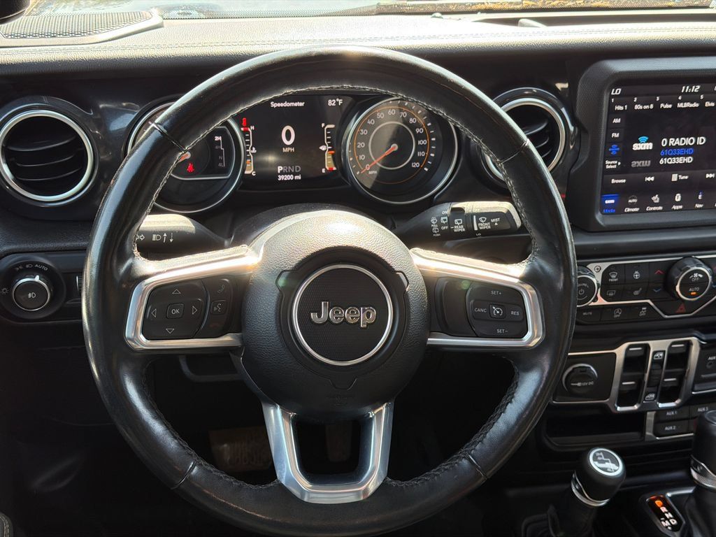 Used 2022 Jeep Wrangler Unlimited Sahara AWD/4WD image 20