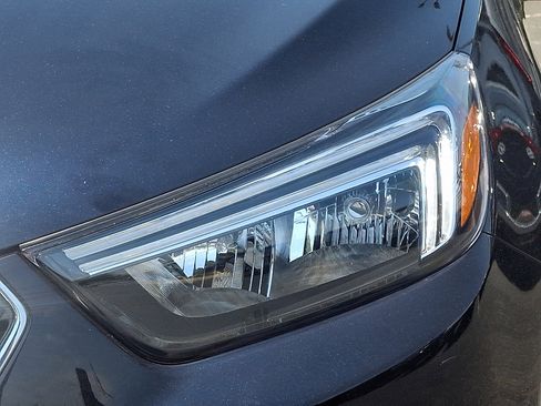 Used 2022 Buick Encore Preferred w/ Safety Package AWD/4WD image 9