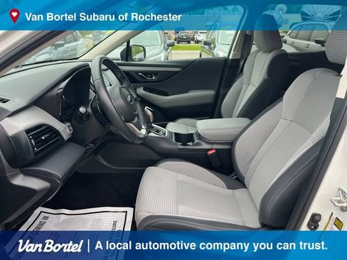 Used 2022 Subaru Outback Premium AWD/4WD image 13