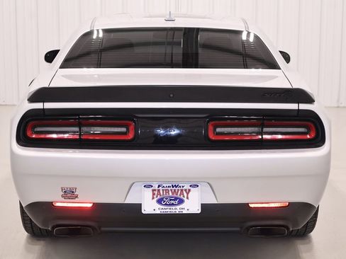 Used 2022 Dodge Challenger SRT Hellcat w/ Plus Package RWD image 9