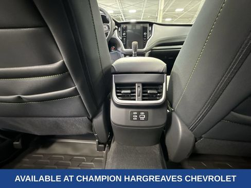 Used 2025 Subaru Outback Onyx Edition AWD/4WD image 29
