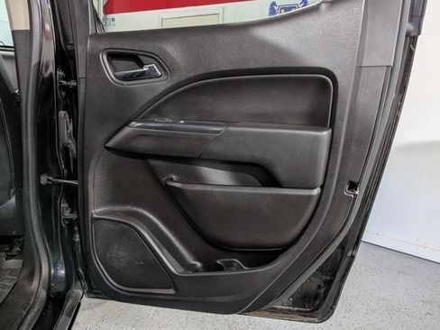 Used 2018 Chevrolet Colorado ZR2 w/ ZR2 Midnight Special Edition image 25