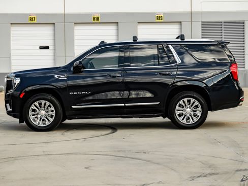 Used 2021 GMC Yukon Denali image 5