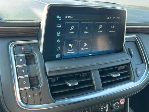 Used 2024 Chevrolet Tahoe LT image 17