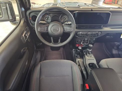 New 2026 Jeep Wrangler Unlimited Rubicon image 14