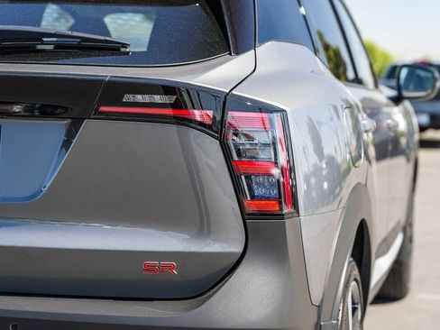 New 2026 Nissan Kicks SR image 10