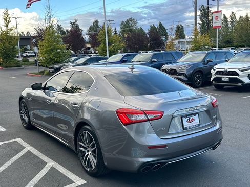 Used 2018 Maserati Ghibli S GranLusso image 5