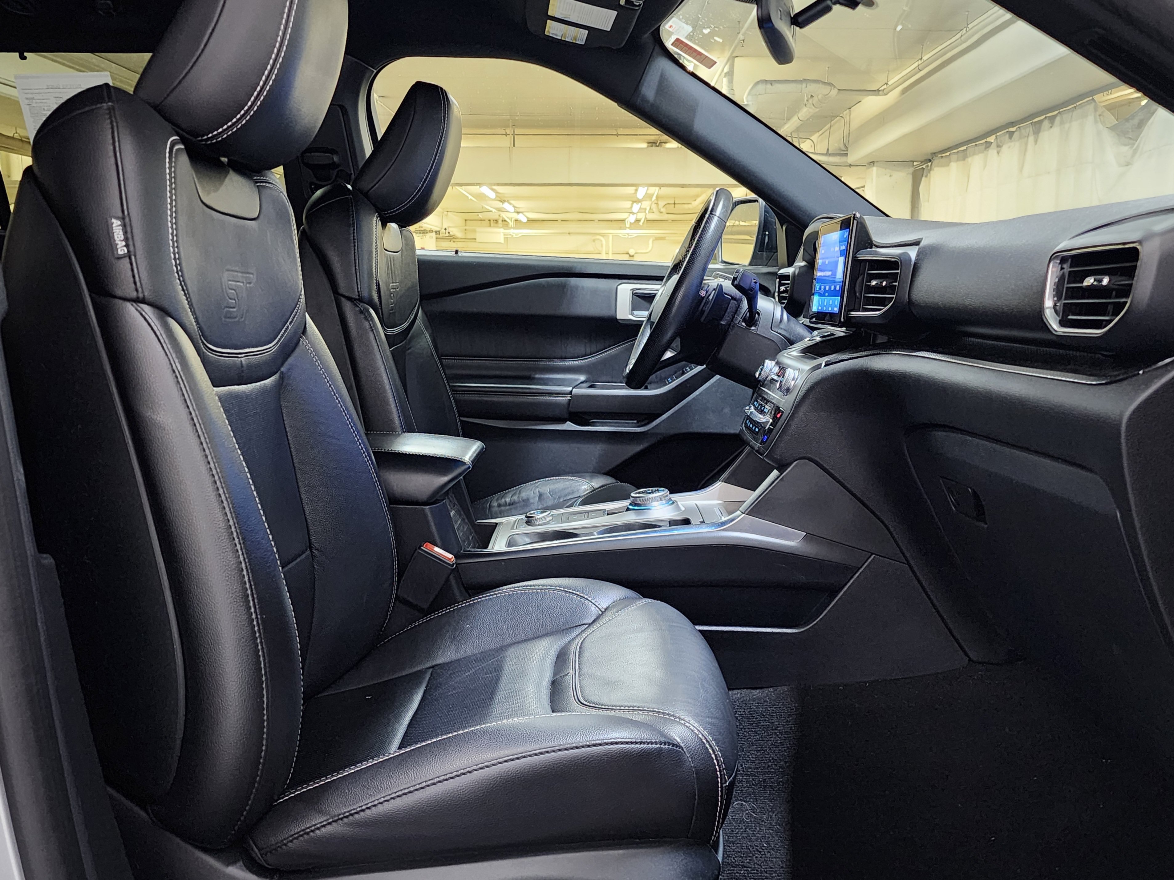 Used 2020 Ford Explorer ST AWD/4WD image 25