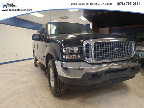Used 2003 Ford Excursion XLT image 1