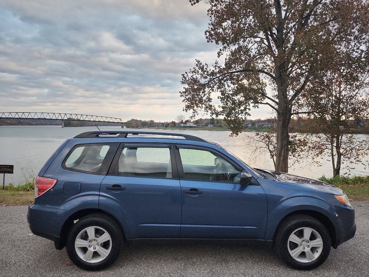 Used 2013 Subaru Forester 2.5X AWD/4WD image 6