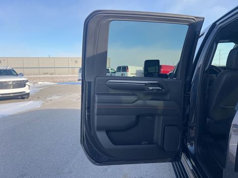 Used 2024 GMC Sierra 2500 AT4 w/ AT4 Premium Plus Package image 43