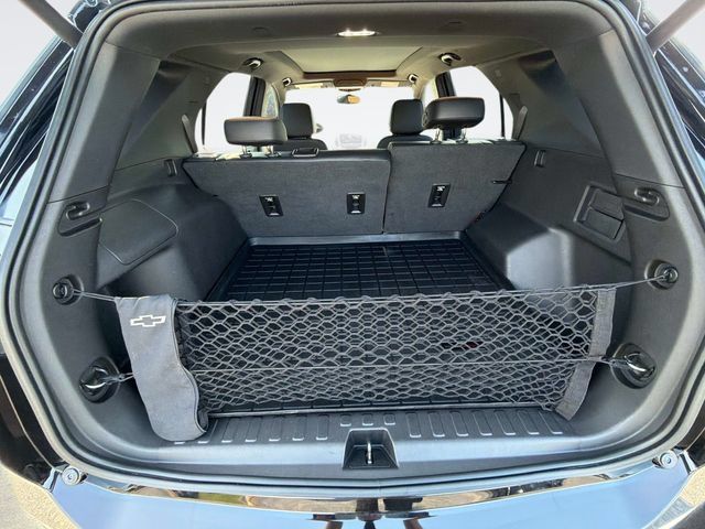 Used 2018 Chevrolet Equinox Premier FWD image 12
