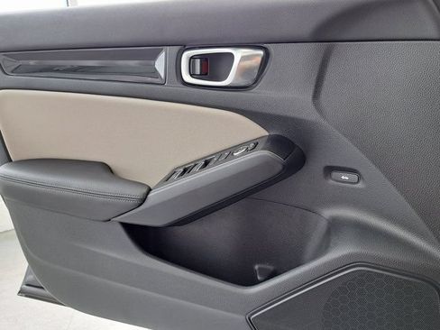 Used 2024 Honda Civic Touring image 20