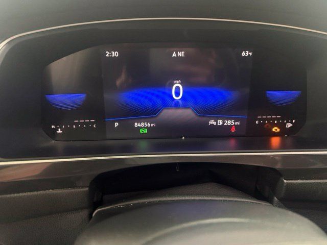 Used 2023 Volkswagen Tiguan SE FWD image 25