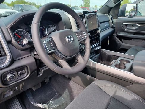 New 2026 RAM 1500 Big Horn AWD/4WD image 14