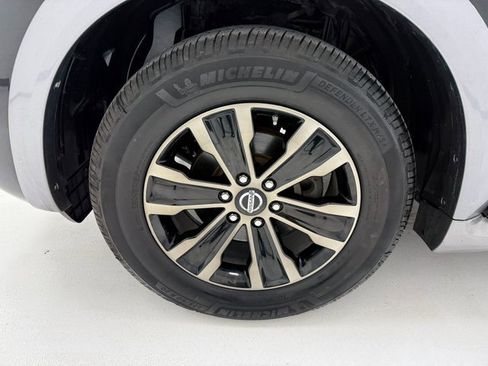 Used 2017 Nissan Armada Platinum w/ Captain Seat Package image 7