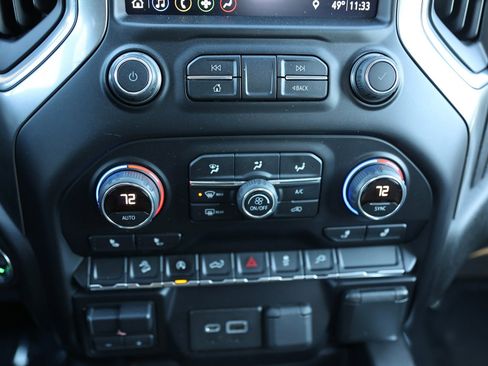 Used 2019 Chevrolet Silverado 1500 RST image 26