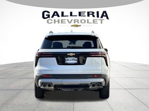 New 2026 Chevrolet Traverse LT image 6
