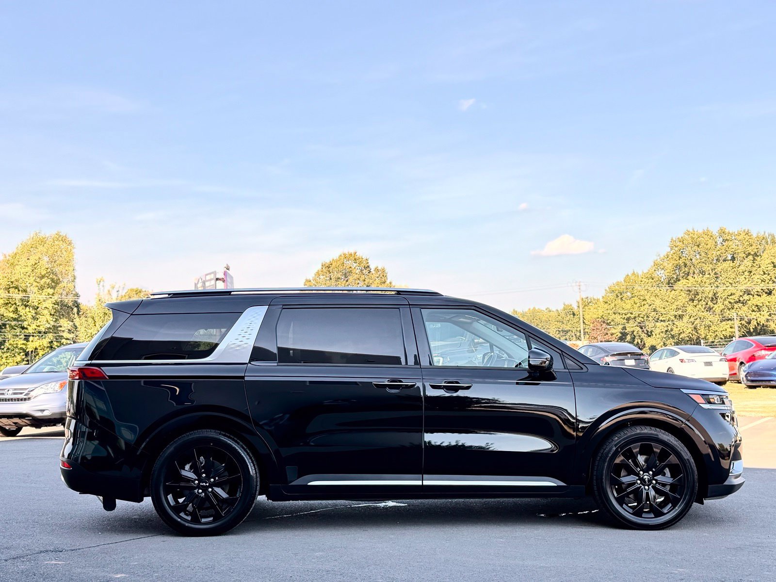 Used 2022 Kia Carnival SX Prestige FWD image 10