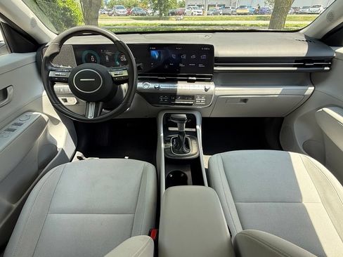 Used 2024 Hyundai Kona SEL AWD/4WD image 28