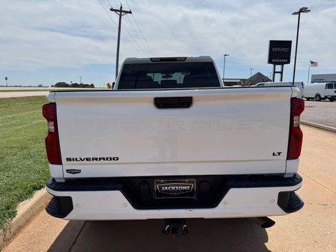 Used 2023 Chevrolet Silverado 2500 LT w/ Z71 Sport Edition AWD/4WD image 4
