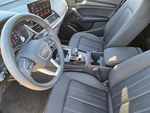 Certified 2023 Audi Q5 2.0T Premium w/ Convenience Package image 15