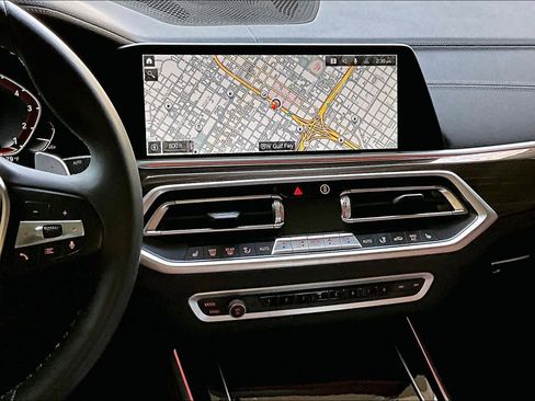 Used 2023 BMW X5 sDrive40i w/ Premium Package image 6