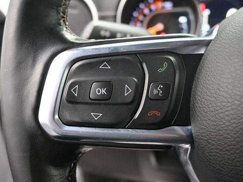 Used 2020 Jeep Gladiator Overland image 19