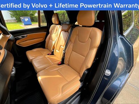 Used 2024 Volvo XC90 B6 Ultimate w/ Lounge Package image 33