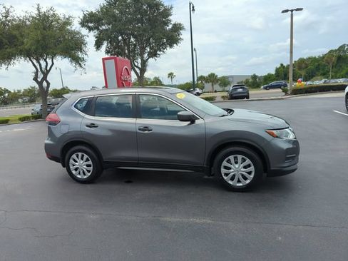 Certified 2020 Nissan Rogue S FWD image 2