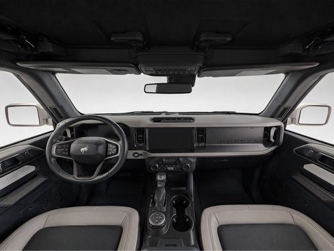 Used 2023 Ford Bronco Wildtrak AWD/4WD image 14