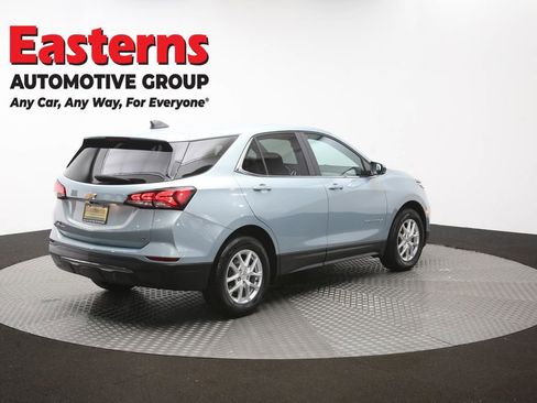 Used 2022 Chevrolet Equinox LT FWD image 39
