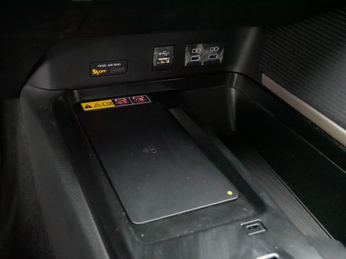 Certified 2025 Toyota Camry SE image 29