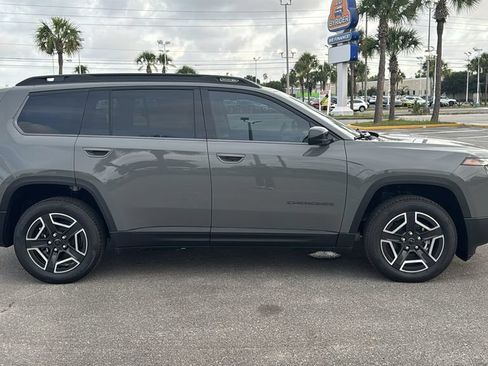 New 2026 Jeep Cherokee Laredo AWD/4WD image 7