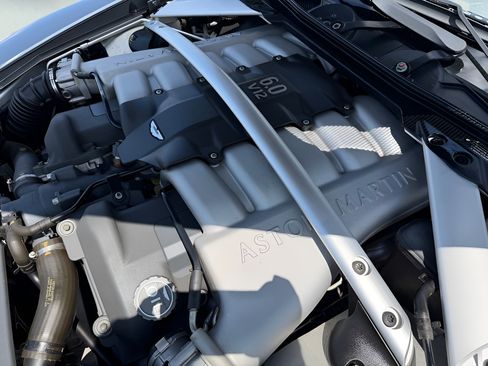 Used 2006 Aston Martin DB9 Volante RWD image 28