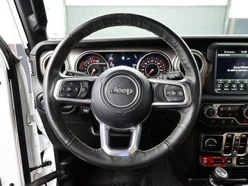 Used 2019 Jeep Wrangler Unlimited Rubicon AWD/4WD image 8