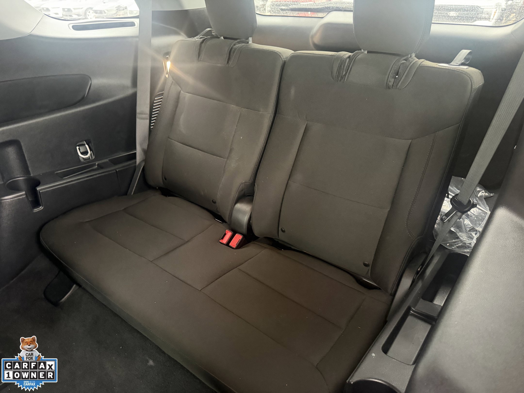 Used 2023 Ford Explorer XLT AWD/4WD image 30
