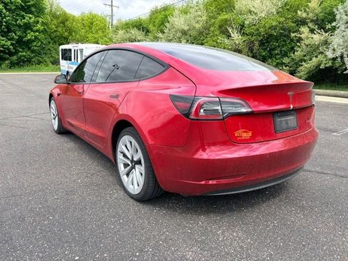 Used 2022 Tesla Model 3 Long Range AWD/4WD image 3