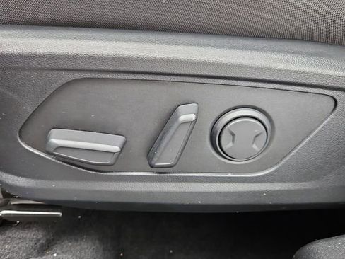 Certified 2025 Hyundai Tucson SEL image 12