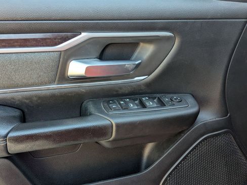 Used 2021 RAM 1500 Big Horn image 12