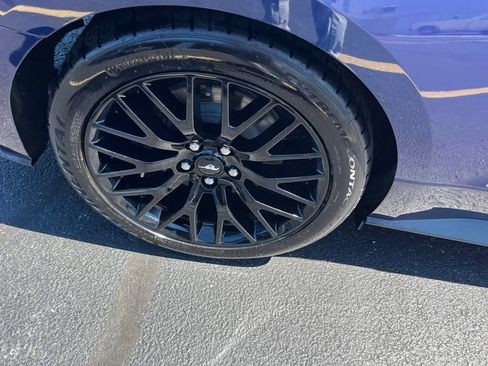Used 2018 Ford Mustang GT Premium w/ GT Performance Package RWD image 10